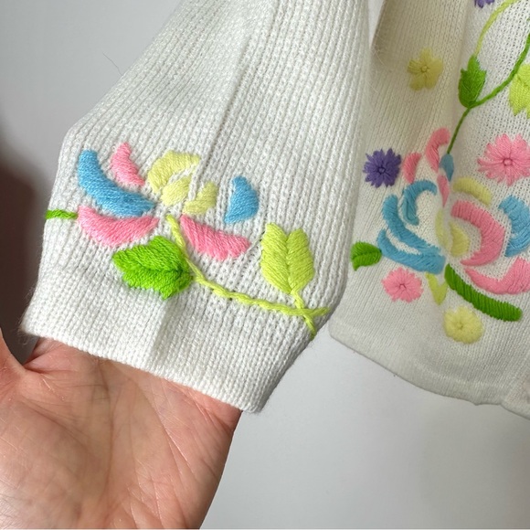Boho Cottagecore Floral Embroidered Cardigan Kitschy Rainbow Grannycore Cozycore - Picture 8 of 10